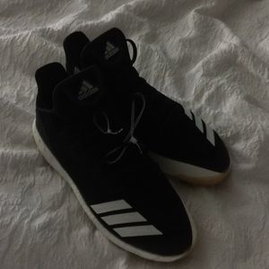 Men’s baseball cleats